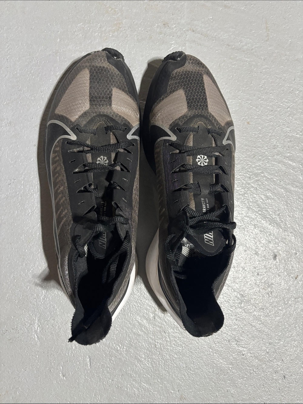 Nike Zoom Gravity Woman’s Runners